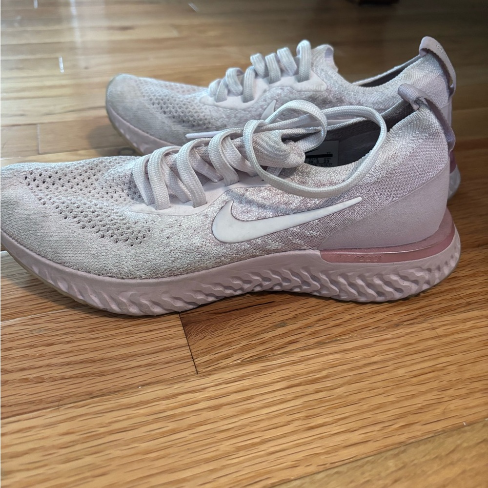 Nike Women's Light Pink Running Shoes
